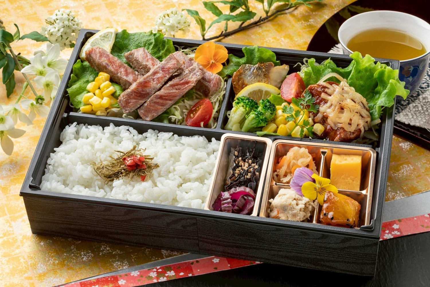 翔～ しょう ～ チーズハンバーグ/白ご飯